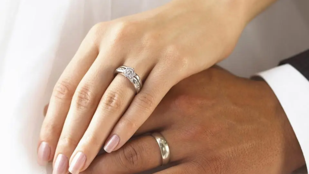 شروط الزواج من اجنبية